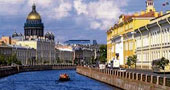 Un canal à Saint-Pétersbourg